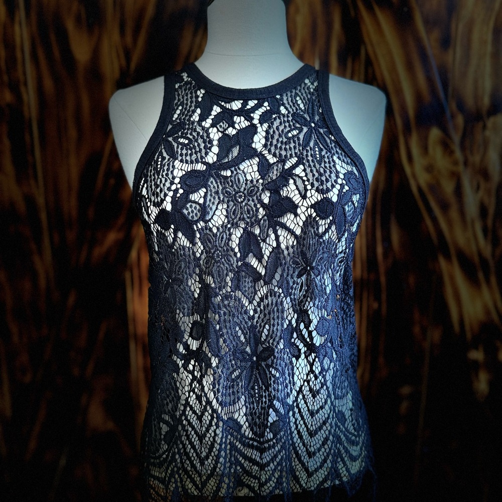 BKE sz S, Elegant Black Lace Sleeveless racerback Top